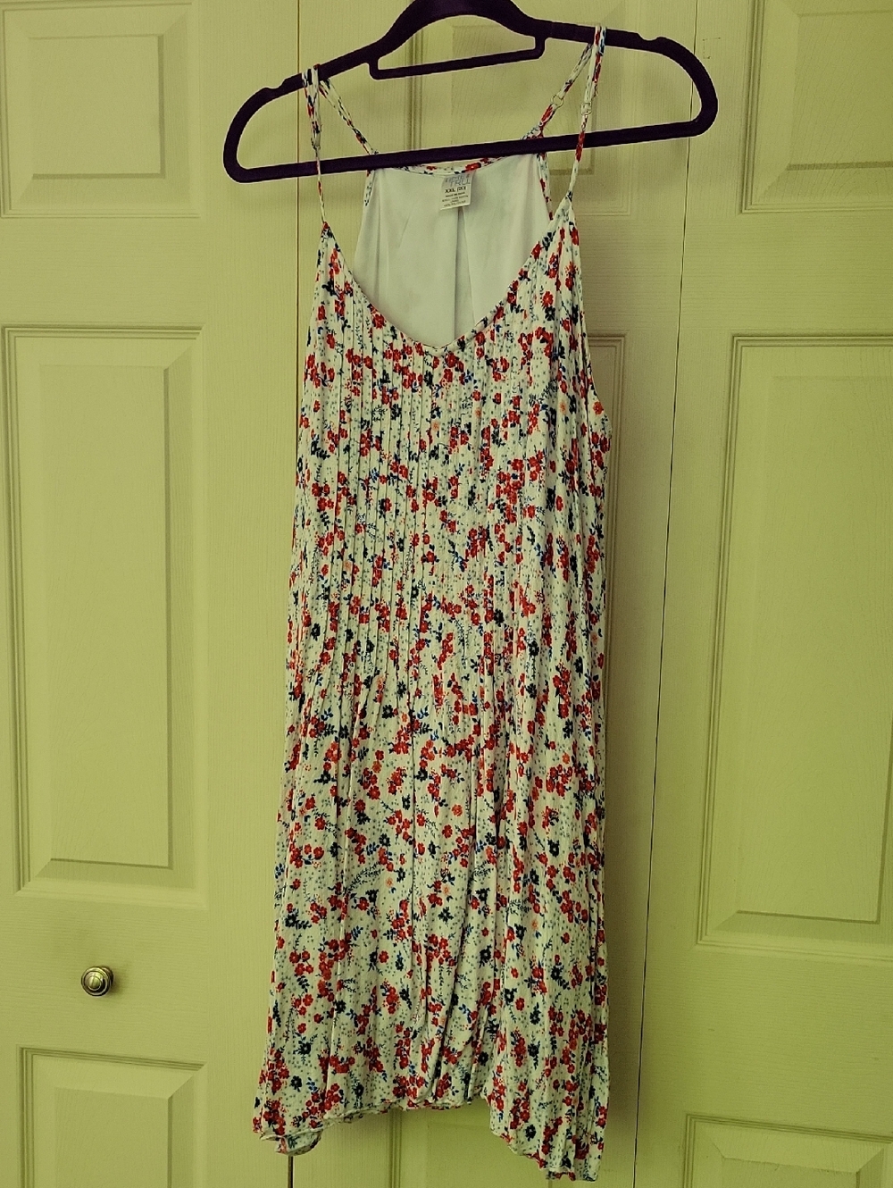 Time and Tru White Midi Dress with Red Floral Print Size 2X